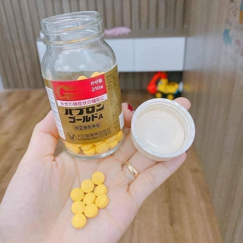 Hộp Đựng CảmCúm Nhật Bản Hộp 210 Viên