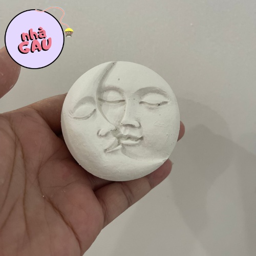Tô tượng thạch cao mặt trời mặt trăng size nhỏkhông kèm màu và cọ