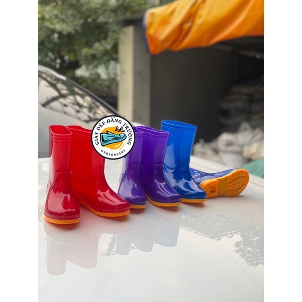 Ủng Trẻ Em, Ủng Đi Mưa Trương Thịnh,chất Liệu PVC Cao Cấp Chống Thấm Nươc nhích lên 5 size so với size giày của bé
