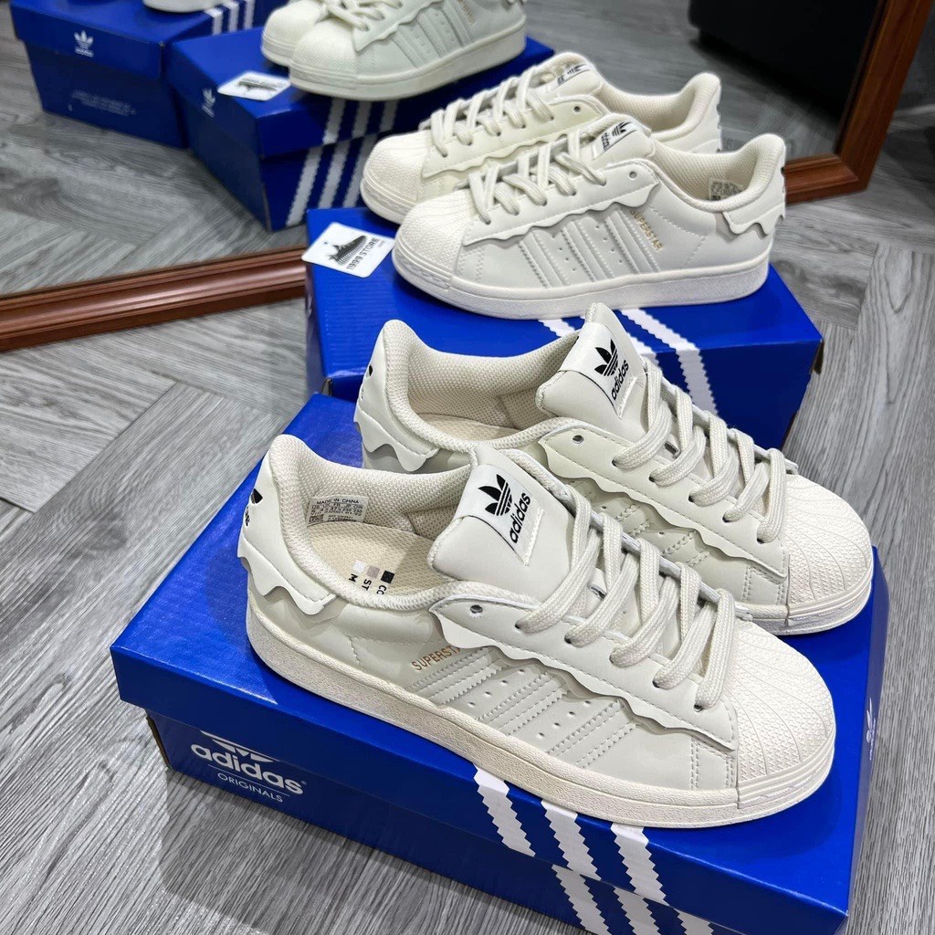 adidas gazelle silver green womens Adidas Men's Superstar Shoes main image 0