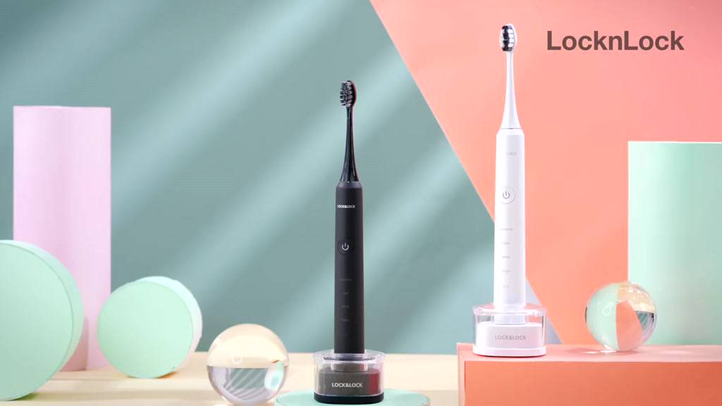 Bàn chải điện LocknLock sạc không dây, chống nước, đèn led thông minh tặng 2 đầu chải ENR346 - K-MALL - Ảnh 2