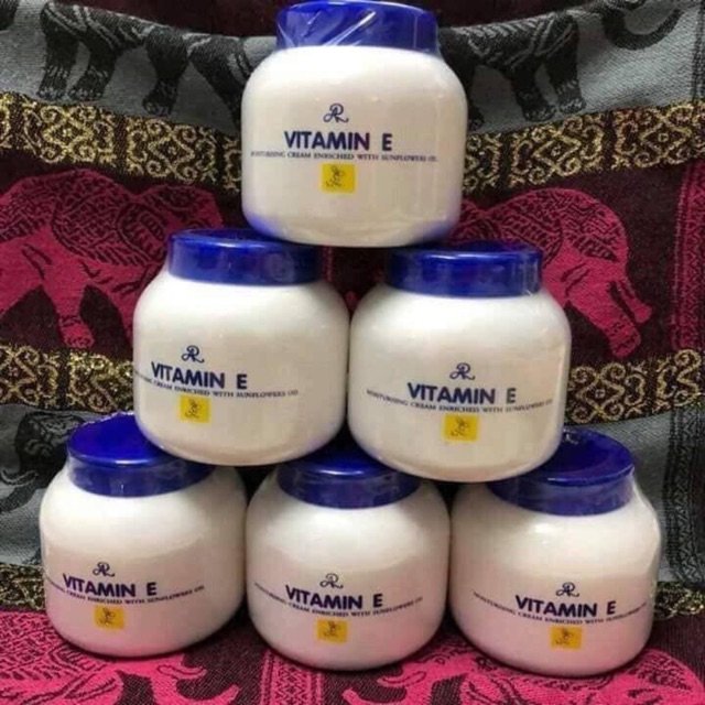 Kem Vitamin E dưỡng ẩm Thái Lan.???
