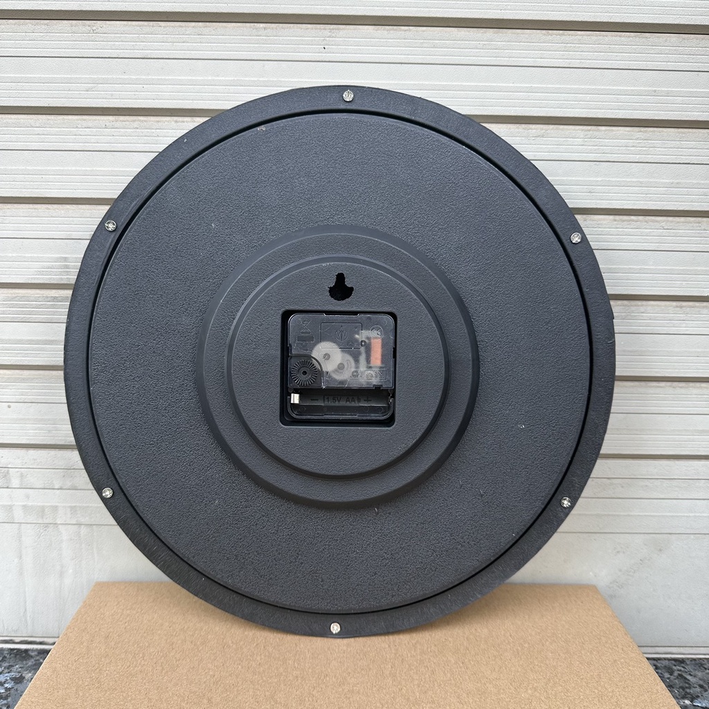 Đồng hồ treo đường kính 30cm, in nội dung theo yêu cầu