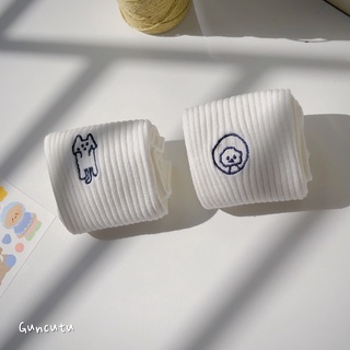 Vớ trắng cổ cao sọc gân họa tiết thêu đáng yêu năng động dễ phối - Guncutu