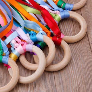 Đồ chơi treo nôi, Vòng gỗ Montessori giúp bé tập cầm nắm, phát triển thị giác, nhận biết màu sắc