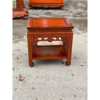 Đôn chữ nhật gỗ cẩm vàng. kích thước cao 40 cm dài 40 cm rộng 30 cm