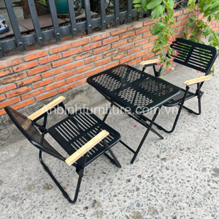 Bộ 2 ghế 1 Bàn, Bàn Ghế Cafe Tay Vịn Gỗ Loại Dày, Mặt Cắt CNC Điêu Khắc, Sơn Tĩnh Điện