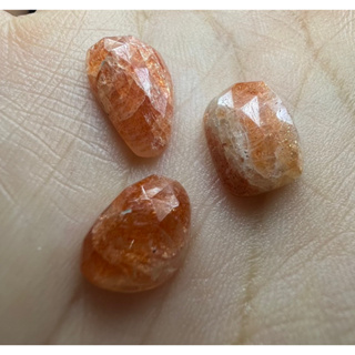 Sunstone cắt giác