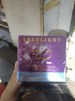 Kem Dưỡng Trắng Hồng Mụn Nám Tàn Nhang Lão Hóa BJ Excellent pade out day cream Tawain