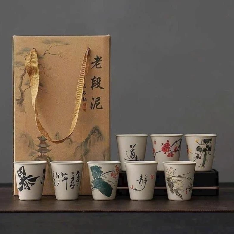 Bộ 8 Chén Trà Vẽ Tay 4 Mùa Xuân Hạ Thu Đông - Quà Tặng Sang Trọng