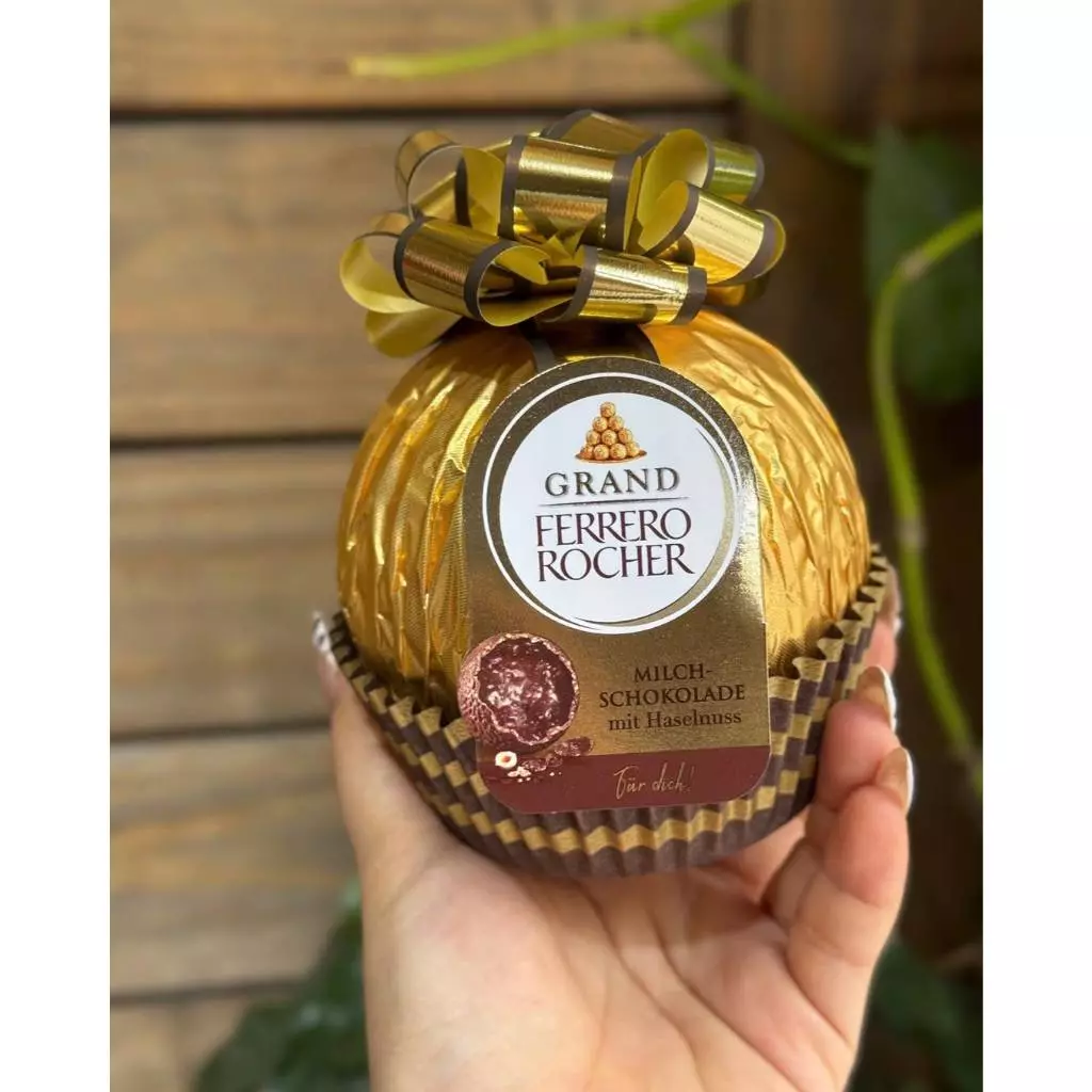 Ferrero Grand Rocher 125g - Socola Sữa Nhân Hạt Dẻ Khổng Lồ Nhập Khẩu Đức Quà Tết Sang