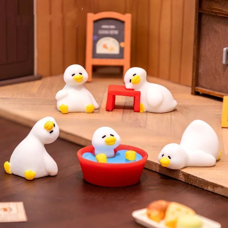 Mô Hình Vịt Handmade Trang Trí Bàn Làm Việc Độc Đáo, Tinh Xảo